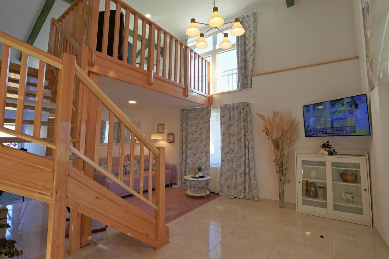 Luxury Apartman Alex With Sauna In The Village Otocac Exterior photo
